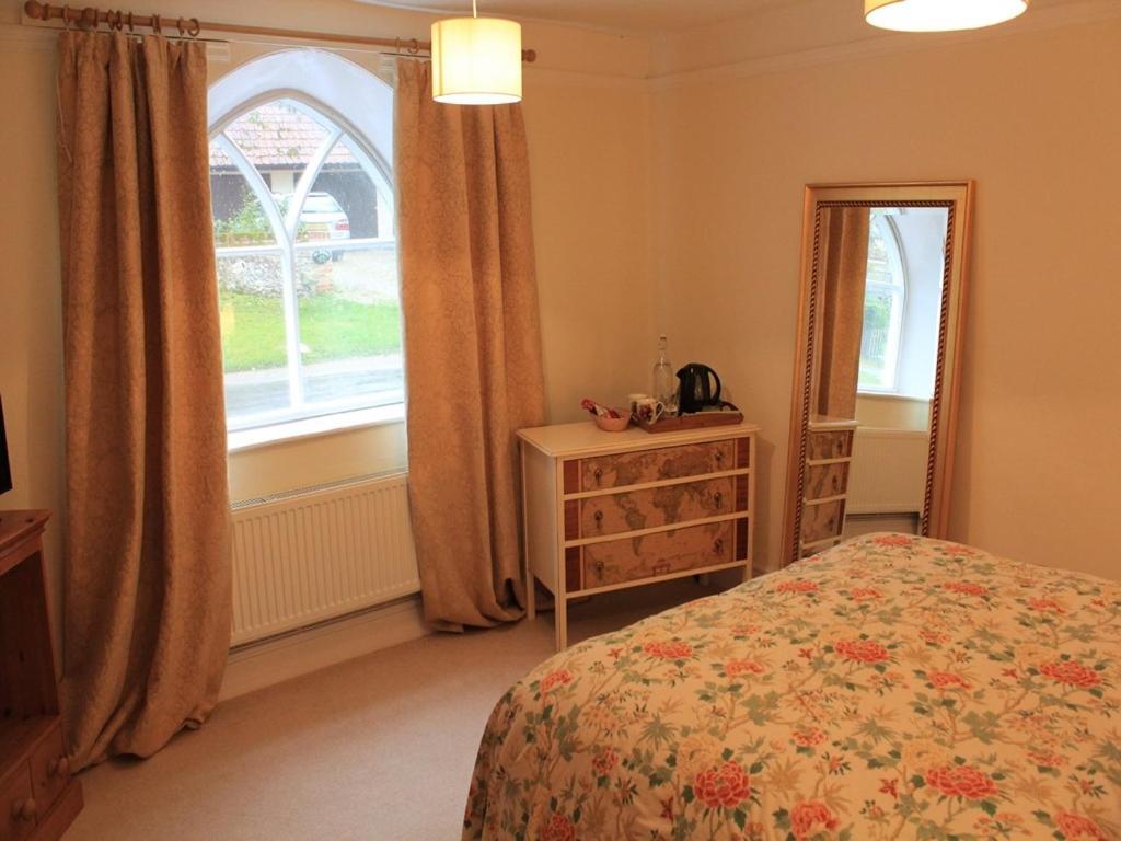 Church Farmhouse B & B Kennett Ruang foto